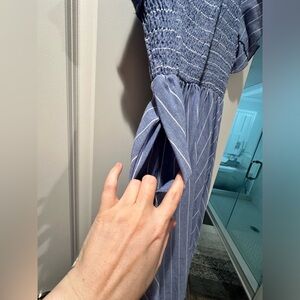 Blue and white midi dress with ruffle sleeves. By simplee, size L. Like new!